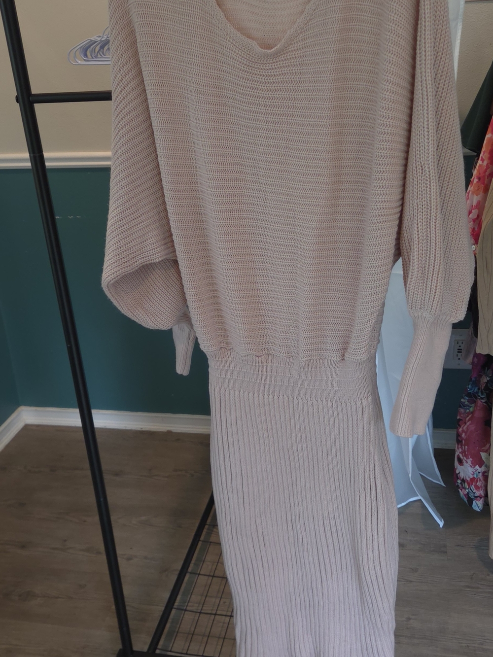 Women’s Knit Midi Dress - Soft Blush